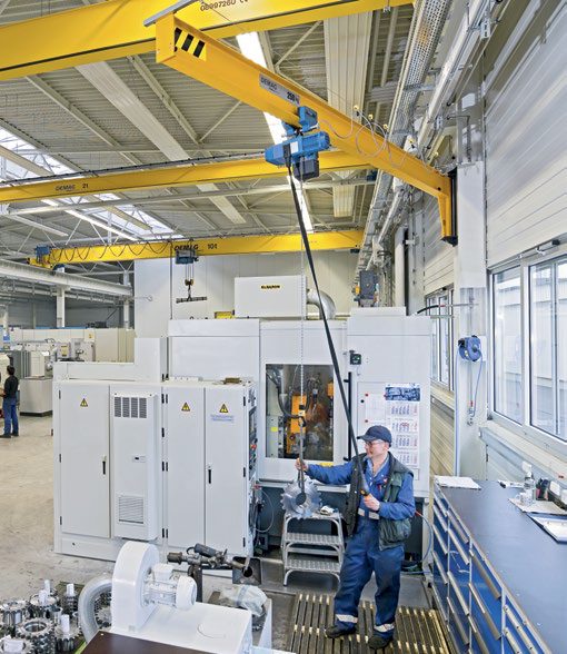 https://www.firouzacranes.com/wp-content/uploads/2022/07/%D8%AC%D8%B1%D8%AB%D9%82%DB%8C%D9%84-%D8%AF%DB%8C%D9%88%D8%A7%D8%B1%DB%8C-%D8%A8%D8%A7%D8%B2%D9%88%DB%8C%DB%8C.jpg